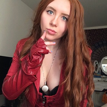 Scarlet Witch Photo Set - 40 photos