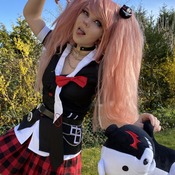 Junko Enoshima Pictures