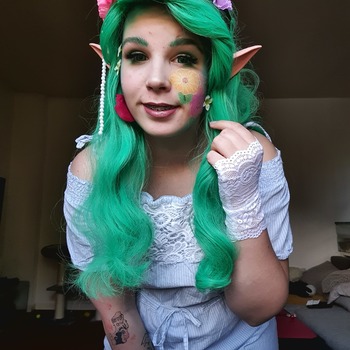 Flower elf