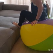 Video 90 - riding and blowing my big and tight beachball (11:48 min)