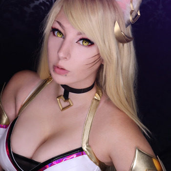 kda ahri set