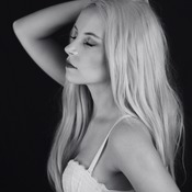 Boudoir set black and white