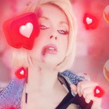 C-18 cosplay(original version)