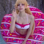 Shinobu bikini photoset!