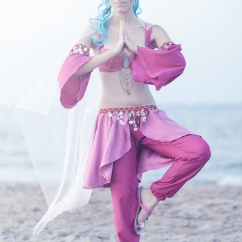 Nefeltari Vivi - Bellydancer ver.