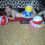 MASSACRE INFLATABLES IN SWIMSUIT - SOPHIE 02