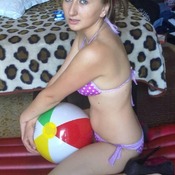 MASSACRE INFLATABLES IN SWIMSUIT - SOPHIE 02