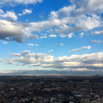 Ciudad de México bajo las nubes.