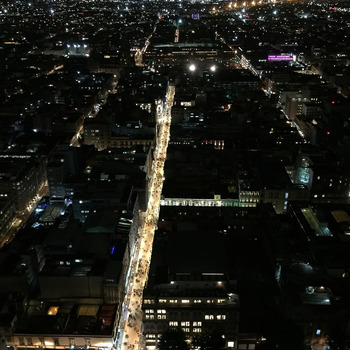 Hacia el Zócalo de noche