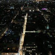 Hacia el Zócalo de noche