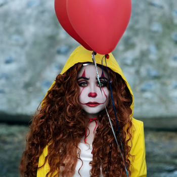 PENNYWISE COSPLAY