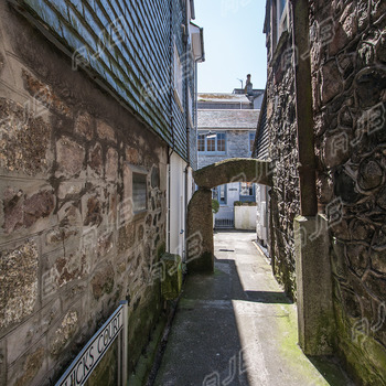 Hick's Court, St Ives.