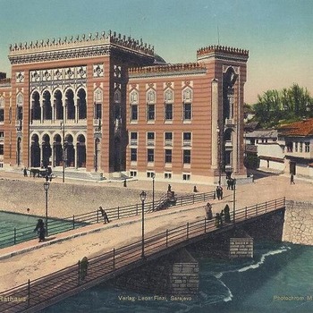 Vijecnica/City Hall (1892 - 1992)