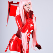 Zero Two - 18 fotos HD