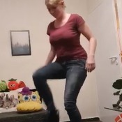 Kira stomp pop in heels (2videos)