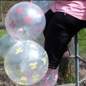 Spielen und knallen Video