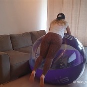 Video 146 - riding and bouncing my giant SHOSU beachball