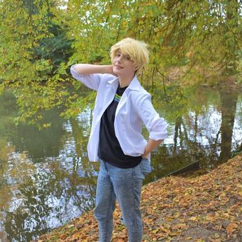 Adrien Agreste Park Photoshoot Set