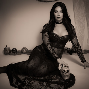 Morticia Adams Lewd