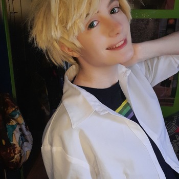 Adrien Selfies