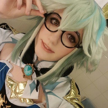 Surcose Selfies