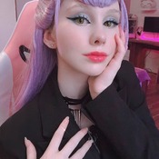 - K/DA Evelynn Photo Set 1  -