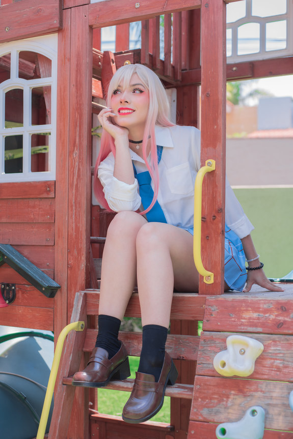 Marin Kitagawa - 10 fotos HD