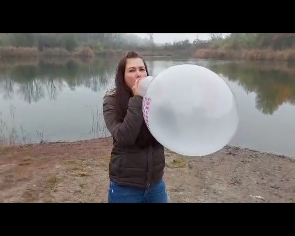 Betty blow up jennyloons BB120 and non pop