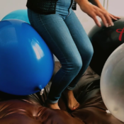 Feets and balloons!!