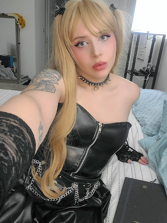 Misa Amane- 28 photos
