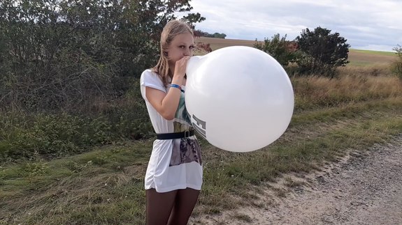 Mia2 b2p Cat16 *fuc* you* balloon