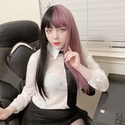 Secretary [42 pics + 11 vids]