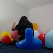 Popping lots of balloons !!!
