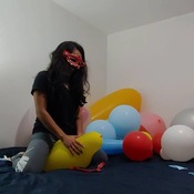 Popping lots of balloons !!!