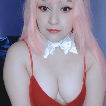 Zero two bunny selfis