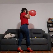 Blow to pop in sexy jeans and high heels Ary!!