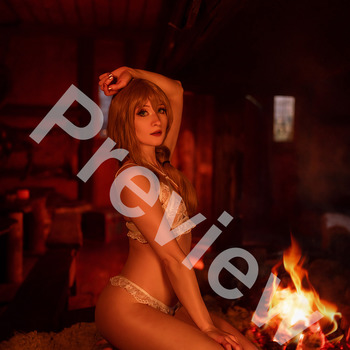 HQ Lisa - Fire and Medieval Bath