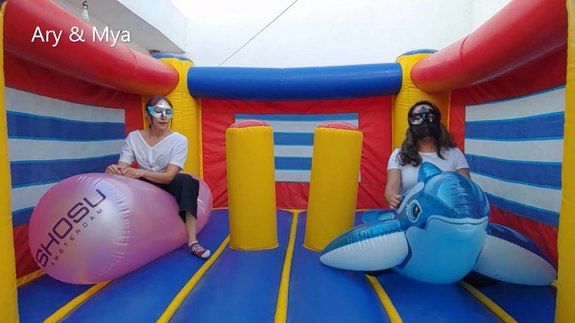 Ary And Mya Ride Inflatables In The Inflatable Castle Julielooner