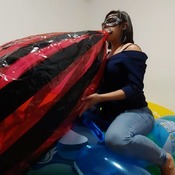 Mouth blow big shosu beachball by Alice!!