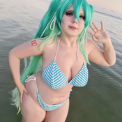 Hatsune Miku beach time (Cosplay Set)