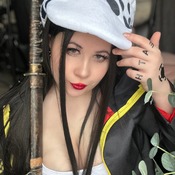 Trafalgar Law Female photoset|Phone