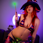 Yurea Yunicon Hexe (NSFW )