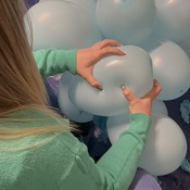 SAKURA - 100 BALLOONS vs MY NAILS