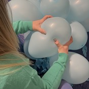 SAKURA - 100 BALLOONS vs MY NAILS