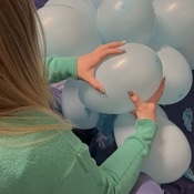 SAKURA - 100 BALLOONS vs MY NAILS