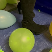 SAKURA - 101 BALLOONS vs HIGH HEELS