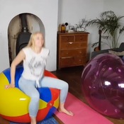 Brianna and Evelyn bounces beachball 2