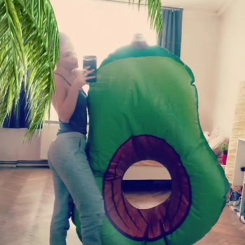 Inflating avocado float