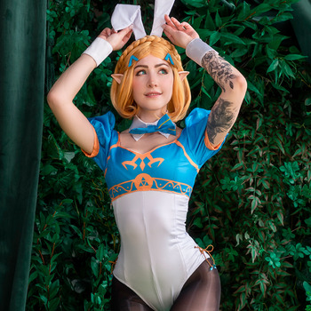 Bunnysuit Zelda (30 photos)
