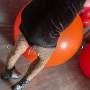 Valeria with big gymballs photocollection.